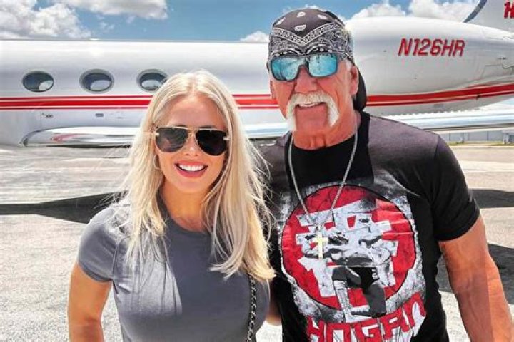Hulk Hogan's Wife Sky: A Biography Of Linda Hogan